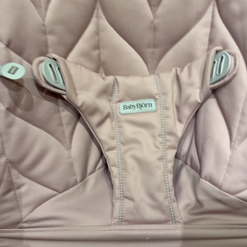 Pink Baby Bjorn with Chevron Pattern - Picture 3 of 4